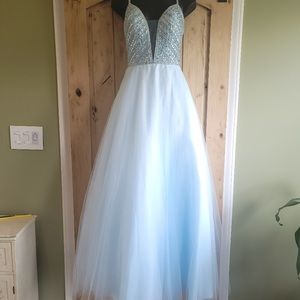 Ball gown